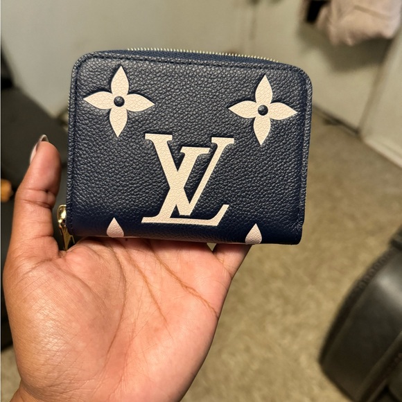 Empriente Bicolor Navy zippy coin purse - Picture 2 of 2